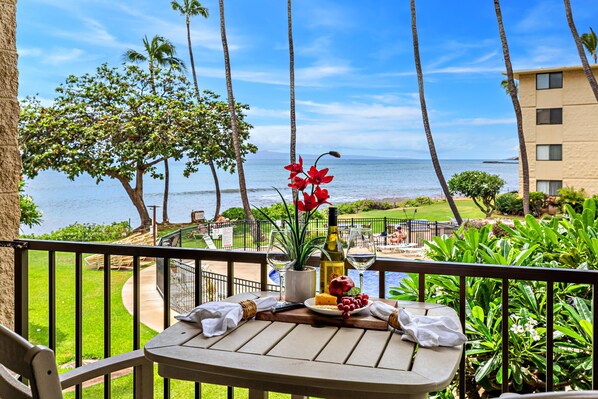 Outdoor dining - Perfect island getaway nestled near Sugar Beach (Wailuku)