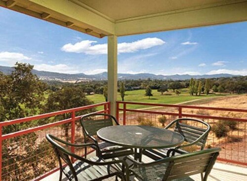 Serenity in Angels Camp: Condo Retreat for Your Next Getaway!