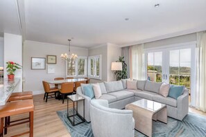 Smart-TV, Kamin, Videospiele