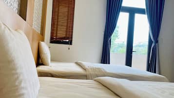 Comfort Quadruple Room, Balcony, Courtyard View | Desk, laptop workspace, free WiFi