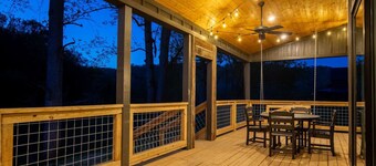 The Cedars Chalet on The Watauga River