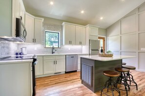 微波炉、烤箱��、炉灶、洗碗机