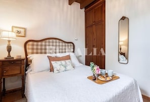 2 Schlafzimmer, Bügeleisen/Bügelbrett, WLAN