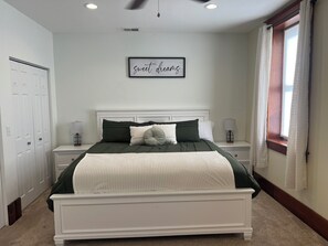 3 habitaciones, tabla de planchar con plancha, cuna de viaje y wifi 