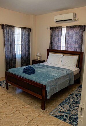 1 soverom, strykejern/-brett, wi-fi og sengetøy