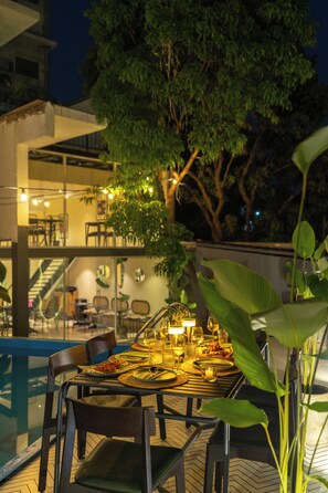 Outdoor pool - Minimalist Panjim (Panaji)