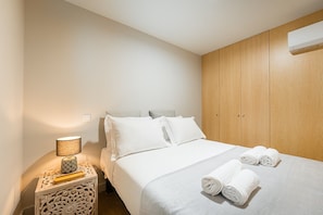 1 bedroom, iron/ironing board, Internet, bed sheets - GuestReady - Modern Comfort in Central Aveiro (Aveiro)