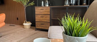 Central property / NAIT /Royal Alex hospital /Rogers place/WEM/Sleeps 16