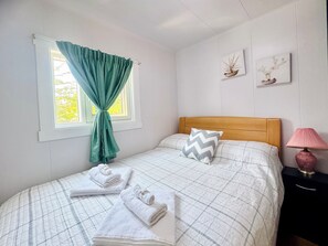 Casa econômica | Individualmente mobiliados, cortinas blackout, Wi-Fi de cortesia