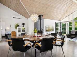 Dining - "Gunva" - 30km from the sea by Interhome (Toftlund)