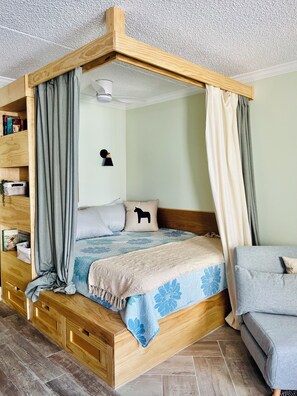 1 habitación, tabla de planchar con plancha, wifi gratis y ropa de cama 