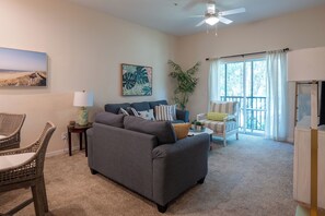 TV - Davenport Andros Condo Retreat (Davenport)