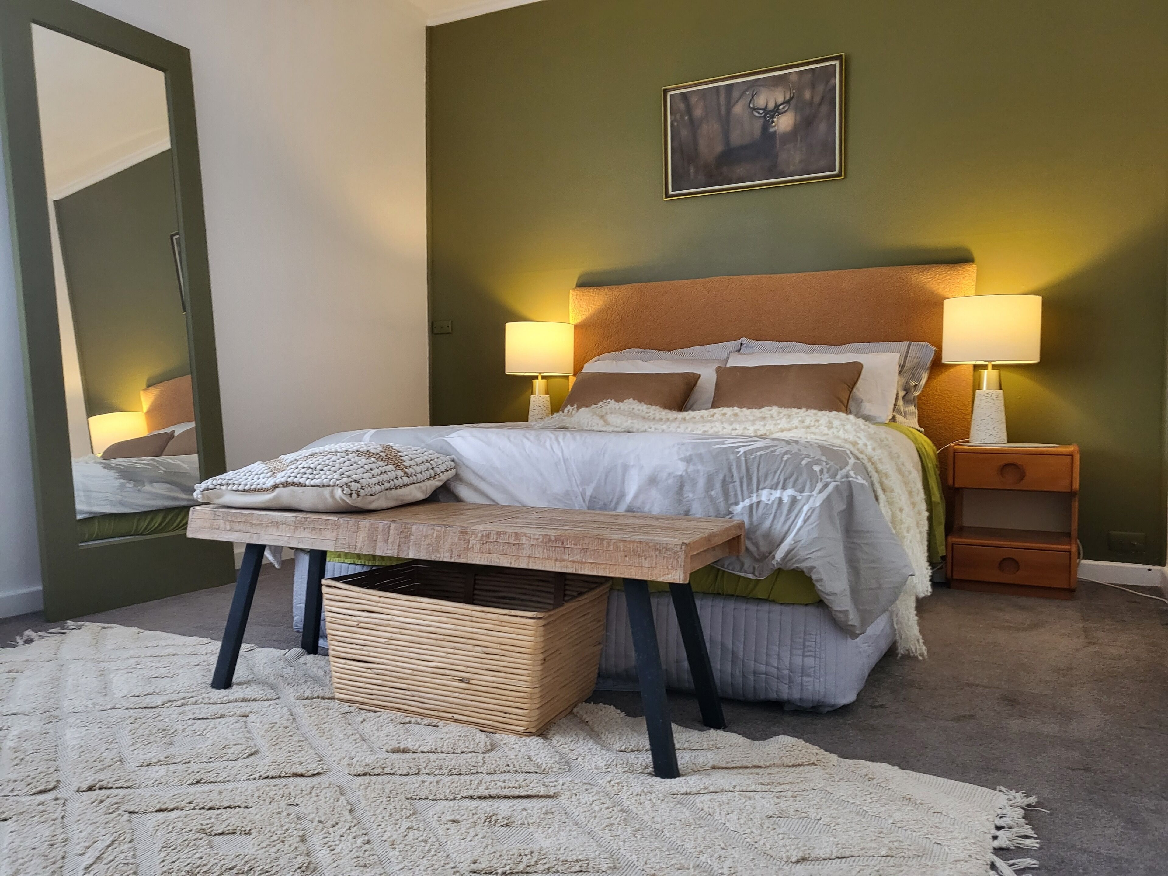 4 chambres, fer et planche à repasser, draps fournis