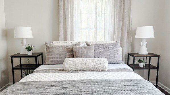 6 soverom, strykejern/-brett, wi-fi (inkludert) og sengetøy