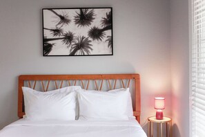 2 makuuhuonetta, silitysrauta/-lauta, Wi-Fi, vuodevaatteet
