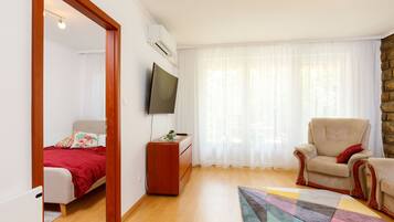 2 bedrooms, Internet