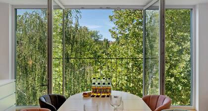 Appartement 'Nagoldblick LiebeneckstraĂe' avec balcon et Wi-Fi