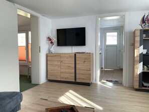 Interior - Holiday Home – Close to the Beach with Private Terrace and Wi-Fi (Heringsdorf)