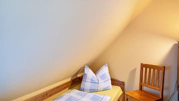 3 bedrooms, free WiFi, bed sheets