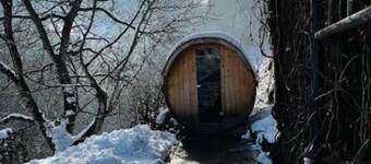 Apartment 'Berghaus Wiesegg - Uriges Tiroler' with Mountain View, Shared Terrace and Wi-Fi