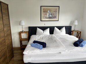 2 Schlafzimmer, Bügeleisen/Bügelbrett, kostenloses WLAN