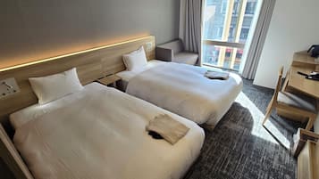 Moderate Twin Non Smoking