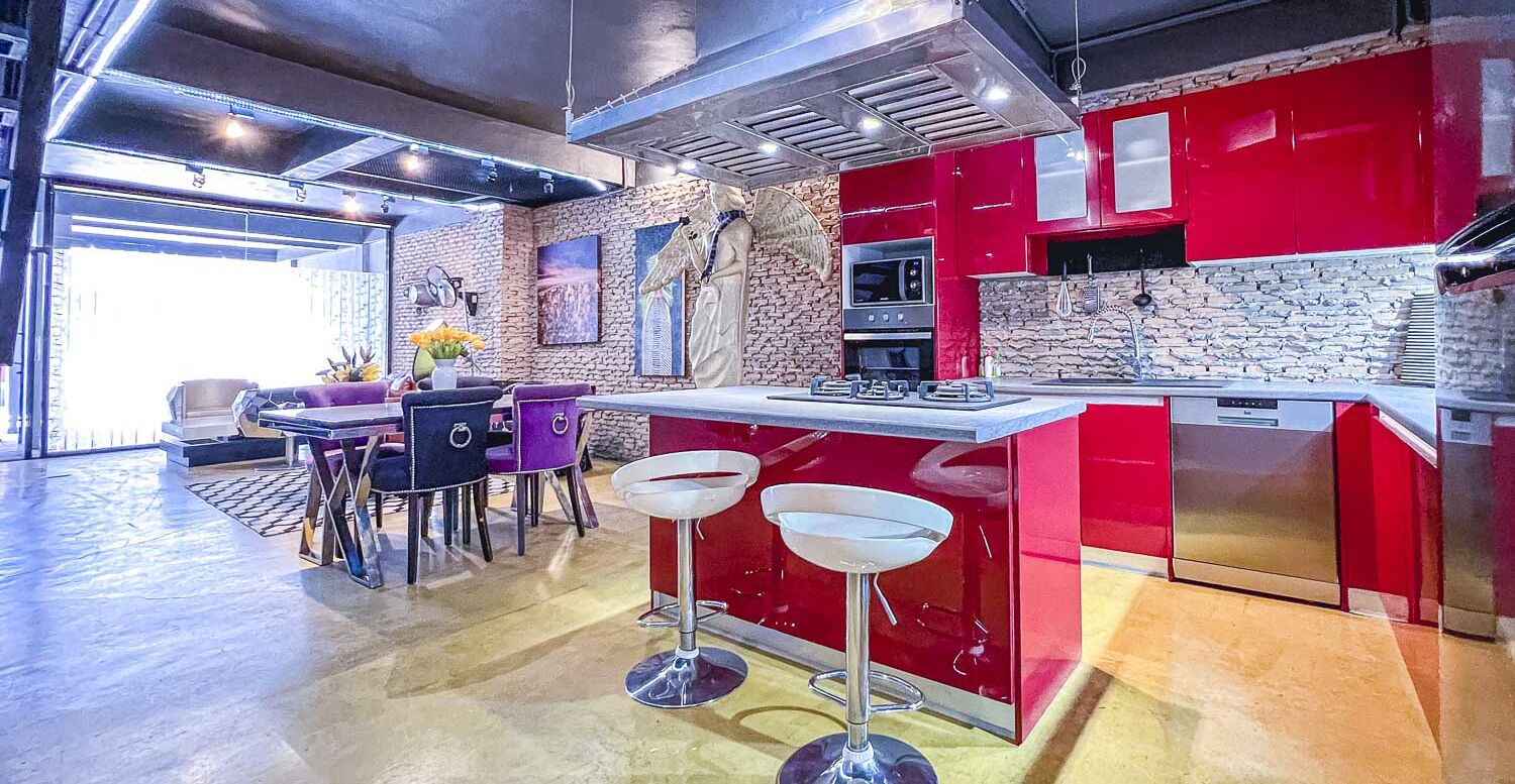 Mikrowelle, Ofen, Herdplatte, Geschirrspüler