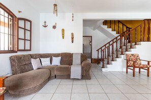 Smart-tv, videospelletjes, een muziekbibliotheek en een stereo