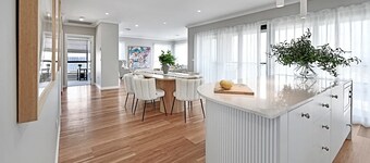 Hillgrove - Sophisticated Entertainer in Bathurst
