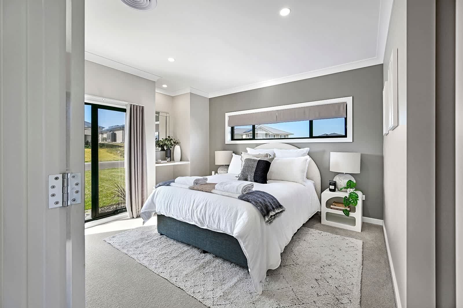 4 bedrooms, desk, iron/ironing board, travel cot