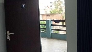 Classic Double Room | WiFi (free) - Raghubir Nikunj Homestay (Faizabad)
