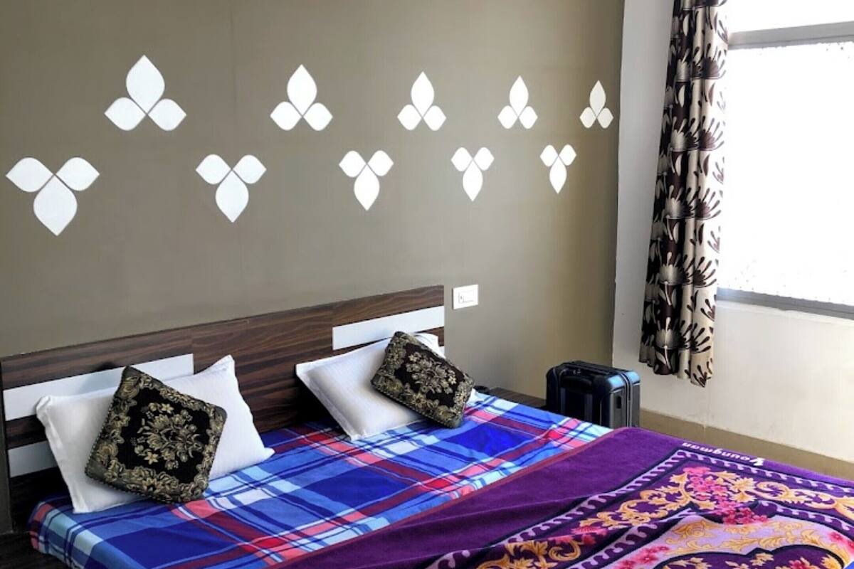 Classic Double Room, City View