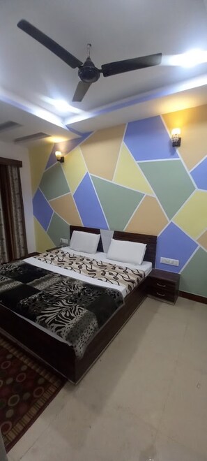 Deluxe Double Room | Free WiFi, bed sheets - Hotel Jadav Chittorgarh (Chittorgarh)