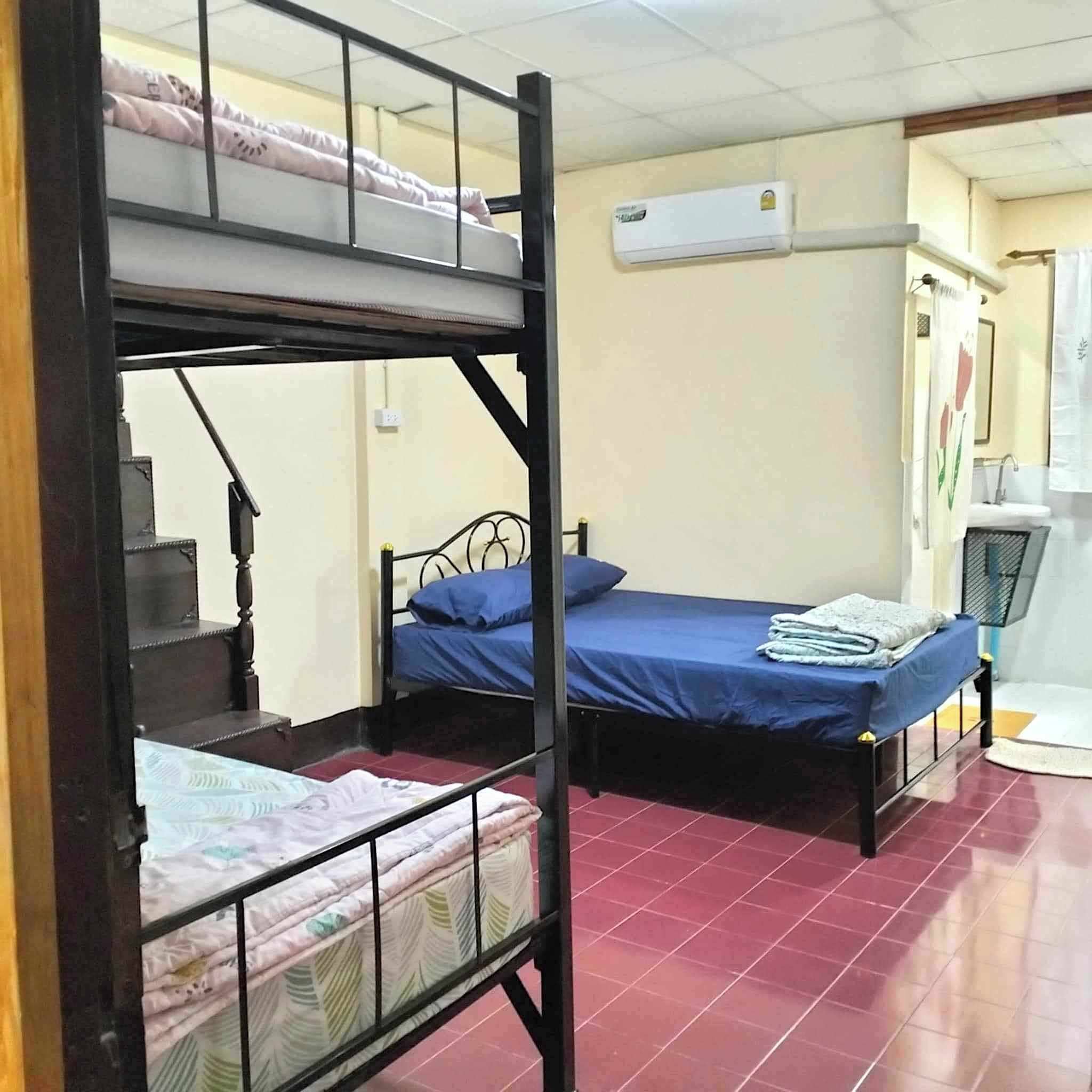 Family Room, Multiple Beds, Private Bathroom | In-room safe, desk, WiFi (free), individually decorated