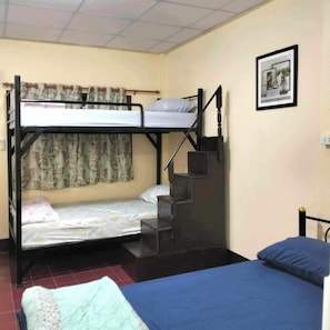 In-room safe, individually decorated, individually furnished, desk - V House (Ayutthaya)