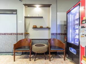 Lobby - Tabist City Hotel Patio (Takamatsu)