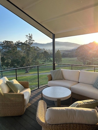 Property grounds. Family-sized getaway in the heart of the Williams valley, near Barrington tops