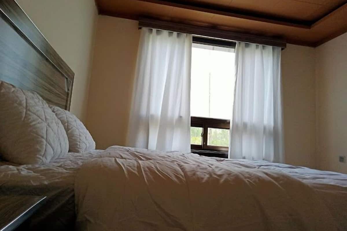 Deluxe Room, Mountain View | 1 bedroom, free WiFi