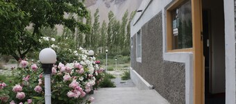 Passu Snow Leopard Resort