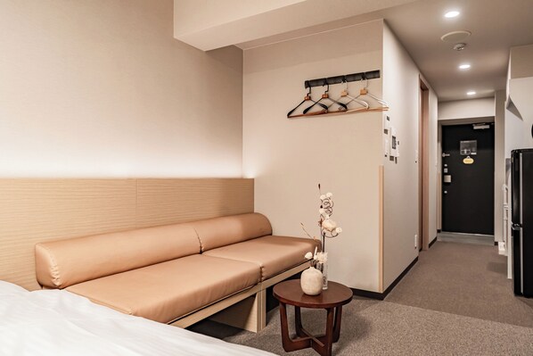 [With Ramen] Quadruple Room, Non Smoking | Soundproofing, free WiFi - Apartment Hotel 11 Namba Minami III (Osaka)
