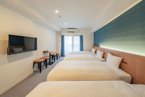 Quadruple Room, Berbilang Katil, Non Smoking | Wi-fi percuma, cadar katil 