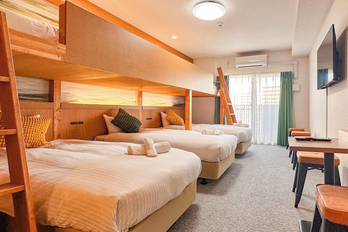 Suite, Beberapa Tempat Tidur, Bebas Asap Rokok, kamar mandi pribadi | 1 kamar tidur, Wi-Fi gratis, dan seprai linen