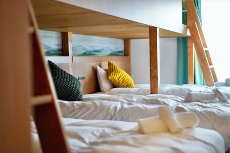 1 habitación, wifi gratis y ropa de cama