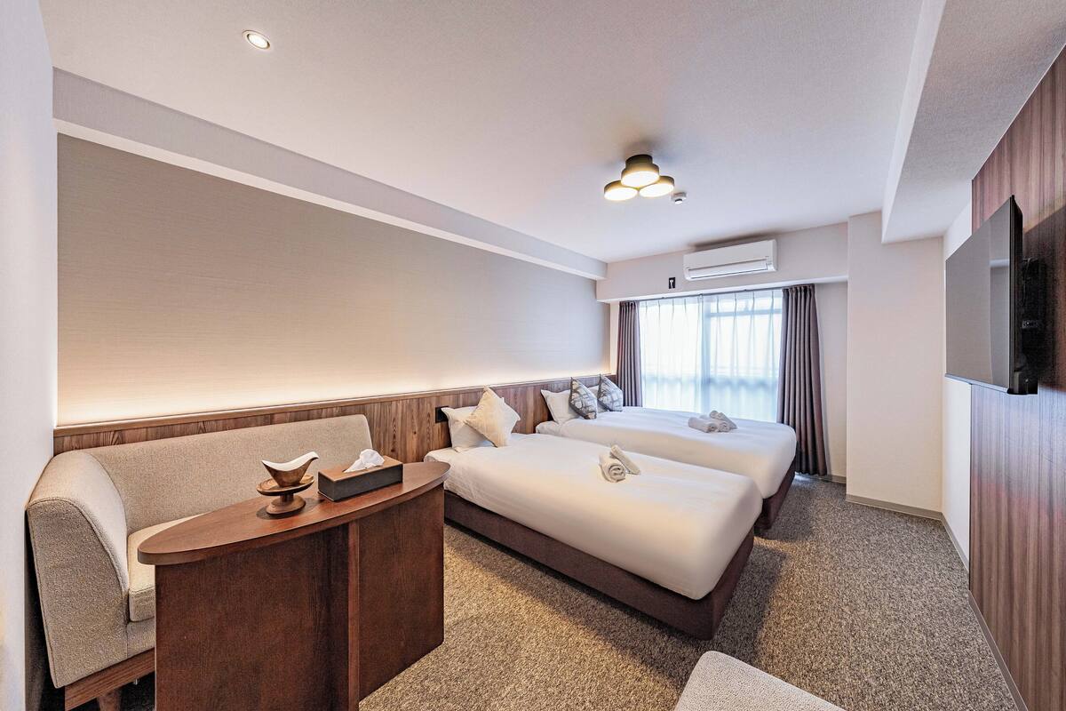 Triple Room, Balcony | Wi-fi percuma, cadar katil 
