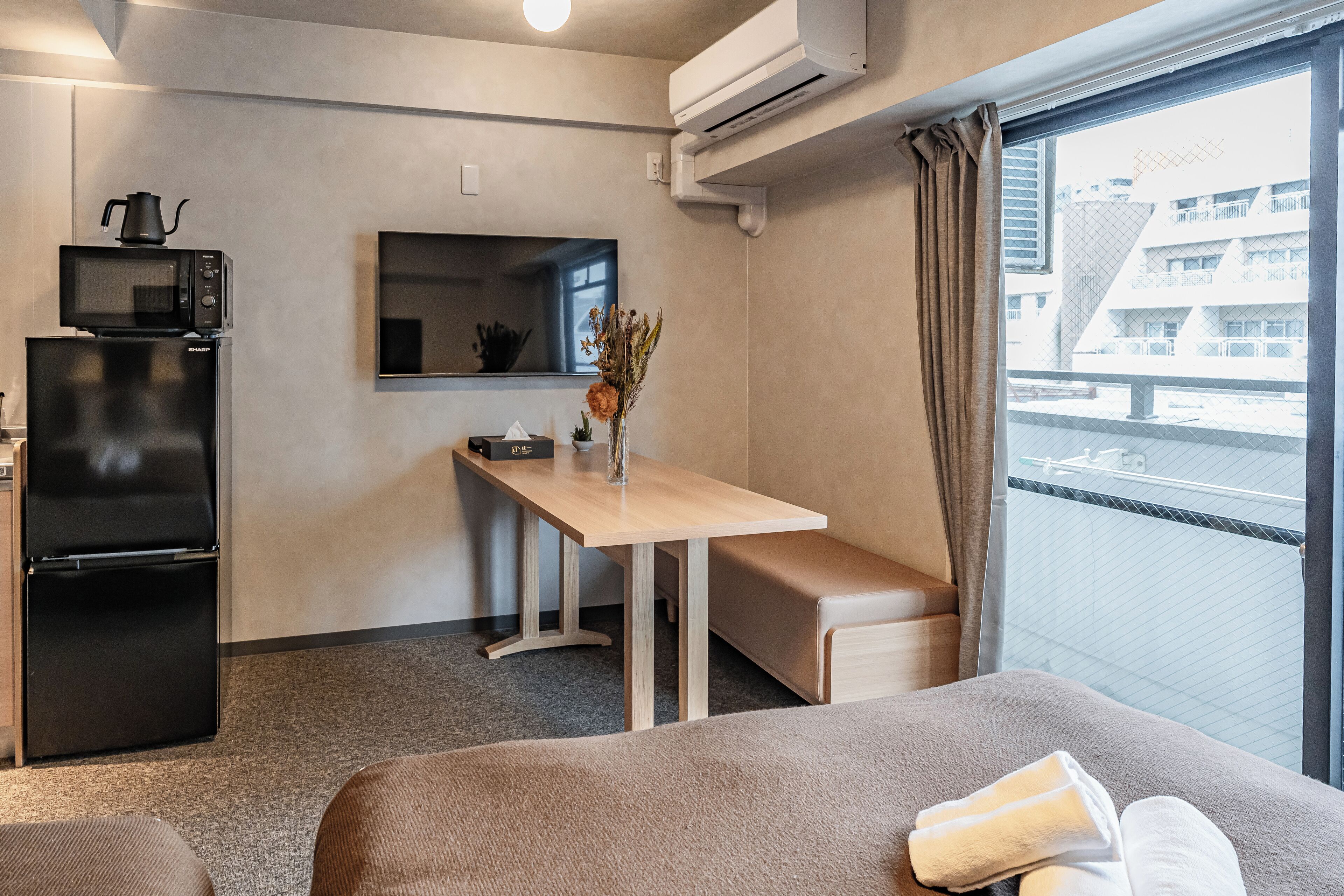 Superior Quadruple Room, 2 Queen Beds, Non Smoking, Refrigerator | Free WiFi
