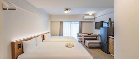 Standard Quadruple Room, 2 Queen Beds, Non Smoking | 2 bedrooms, free WiFi
