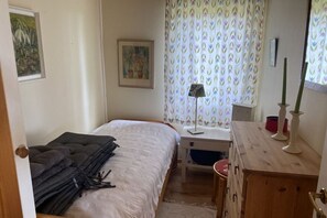 4 dormitoris, planxa i posts de planxar i wifi 