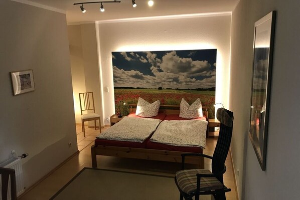 1 slaapkamer, een bureau, gratis wifi