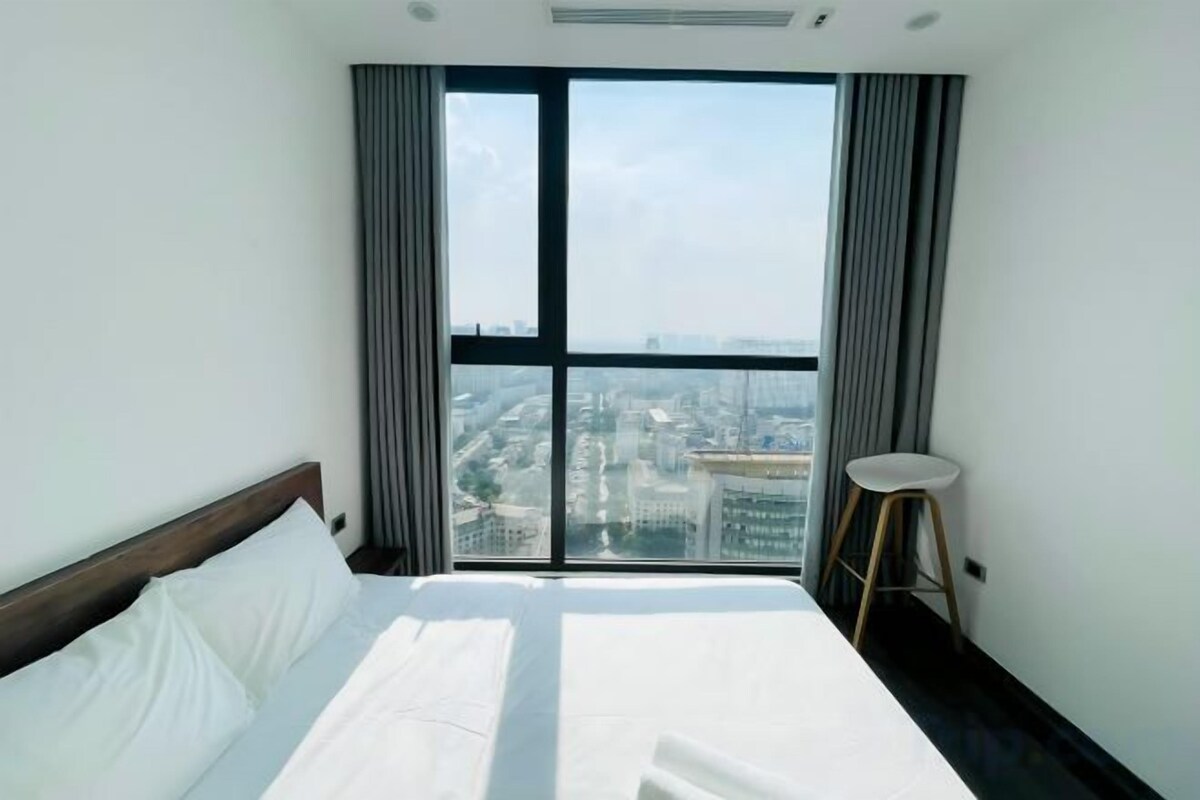 Egyptian cotton sheets, premium bedding, down duvets, memory-foam beds