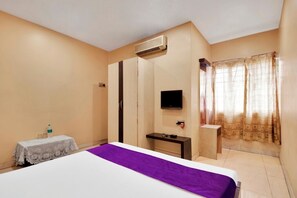 Deluxe kamer, uitzicht op de stad | 1 slaapkamer, gratis wifi, beddengoed